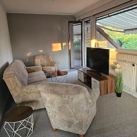 Monteurzimmer Und Ferienwohnung *