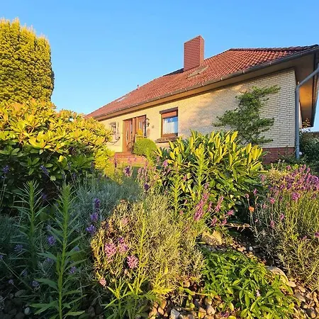 Monteurzimmer Und Ferienwohnung Breitenburg